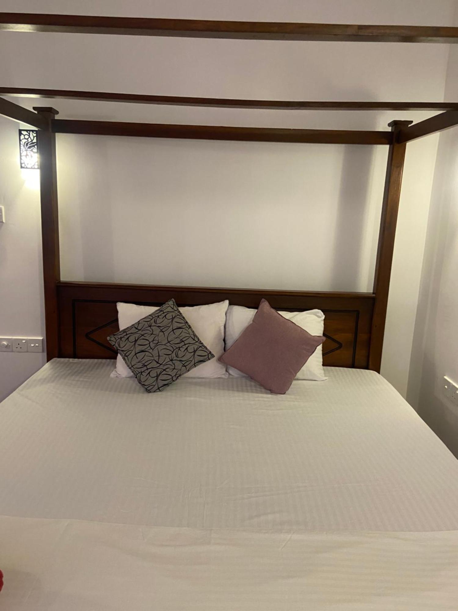 Mirissa Gold Rush Villa Экстерьер фото
